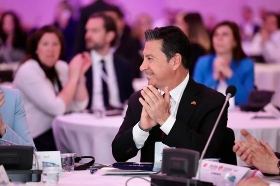 Başkan Aras, Türkiye-Almanya Kardeş Şehirler Zirvesi’ne Katıldı